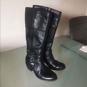 Clark’s Black Leather Boots